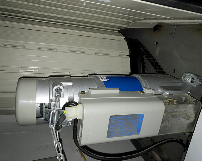 motor cửa cuốn